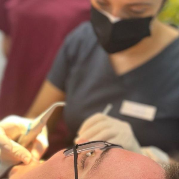 cuidados implantes dentales