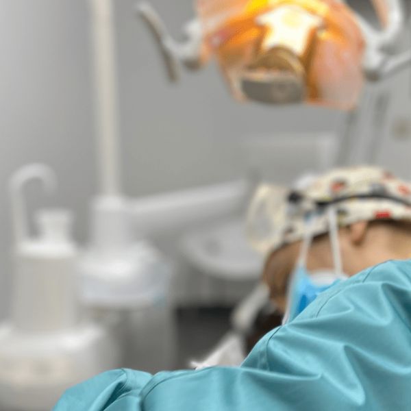 precio implante dental y puente dental