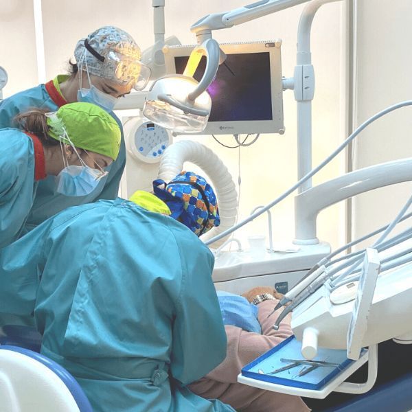 todo sobre implantes dentales